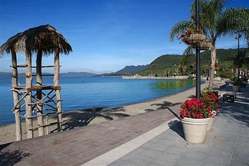 Country Hotel Chapala